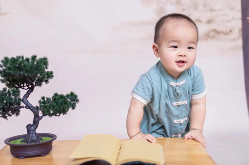 哈尔滨7个月的宝宝